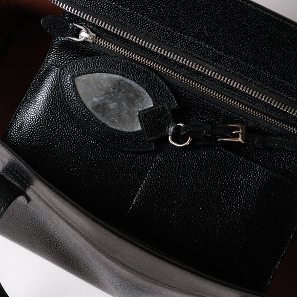 Alaia Black Pebbled Leather Tote - Picture 7 of 9